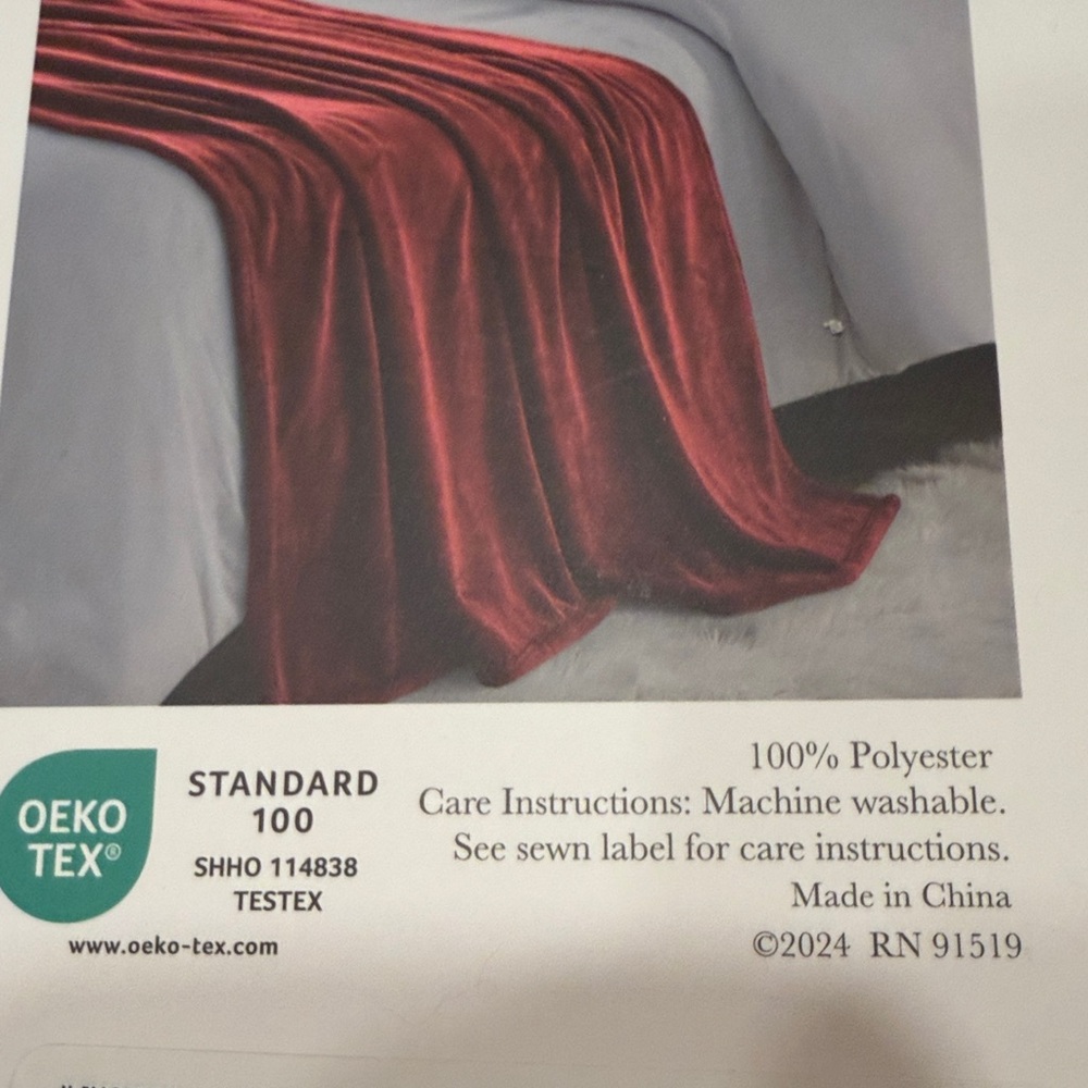 Threshold Deep Red Plush Blanket - Picture 2 of 4